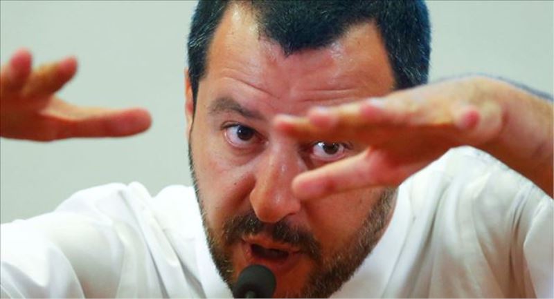 İtalya İçişleri Bakanı Salvini: ´Etnik´ bakkallar 21:00´den sonra kapatılacak