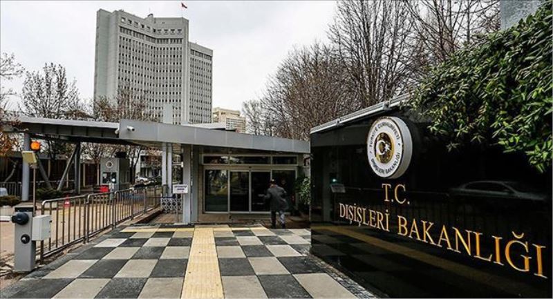 Türk Dışişleri kaynağı: Çavuşoğlu, Rus büyükelçiye ´ABD´nin S-400´leri incelemesine izin vermeyeceğiz´ dedi