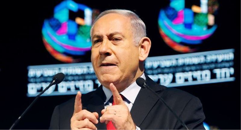 Netanyahu rüşvetle suçlanması tavsiyesi verilen polis belgesini ´İsviçre peynirine´ benzetti