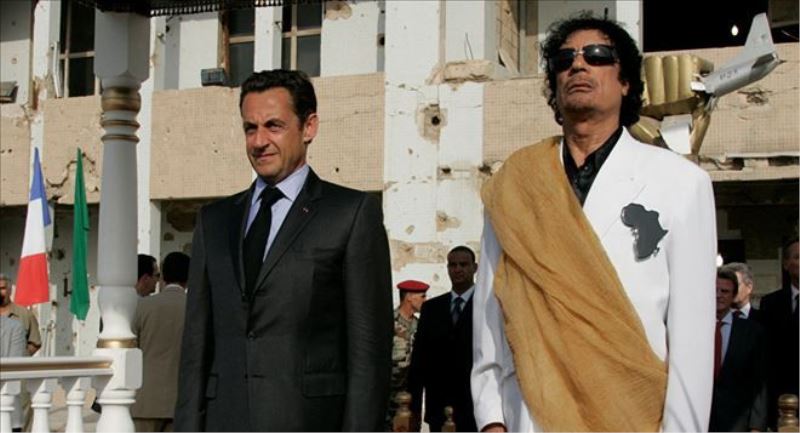 Eski Fransa Cumhurbaşkanı Sarkozy gözaltında