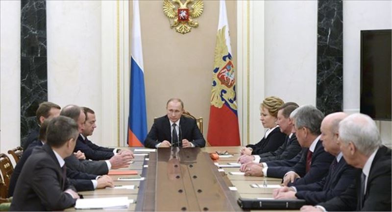 Putin, Rusya Güvenlik Konseyi´yle İngiltere´nin ‘provokatif´ eylemlerini konuştu