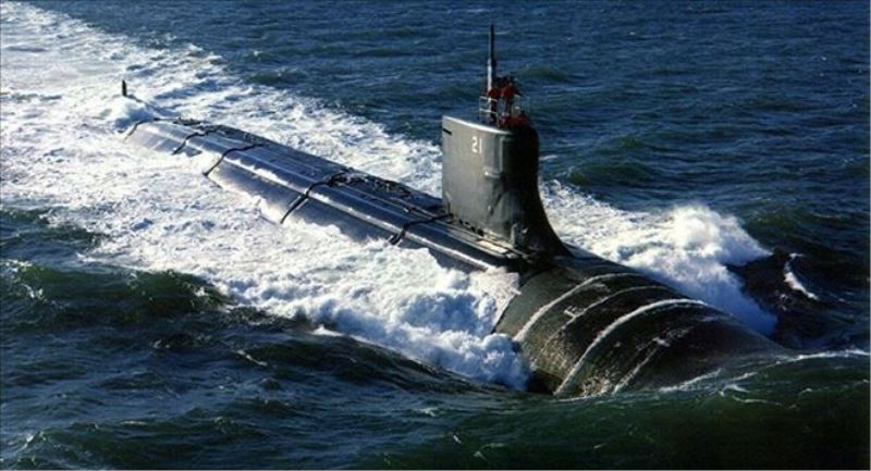 ‘Rusya´ya saldırı´ tatbikatını yapan ABD denizaltısı buzlara sıkıştı