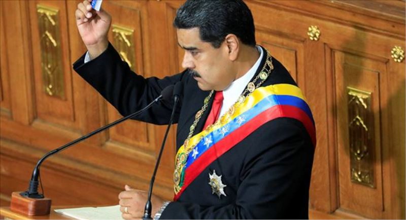Maduro 2. dönem devlet başkanlığı için yemin etti