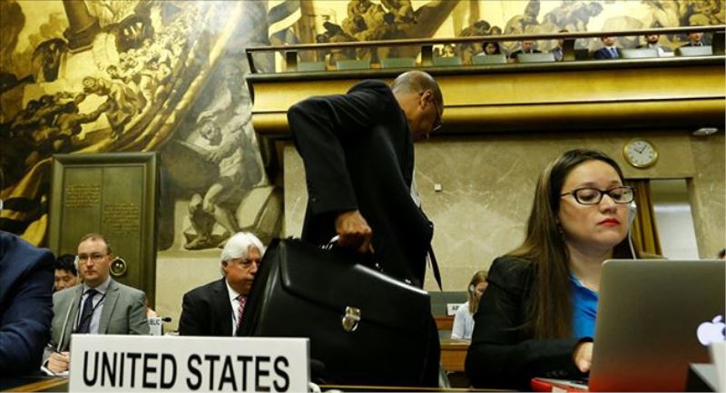 Suriye´nin dönem başkanlığındaki BM Silahsızlanma Konferansı´ndan ABD Temsilcisi çantasını alıp çıktı