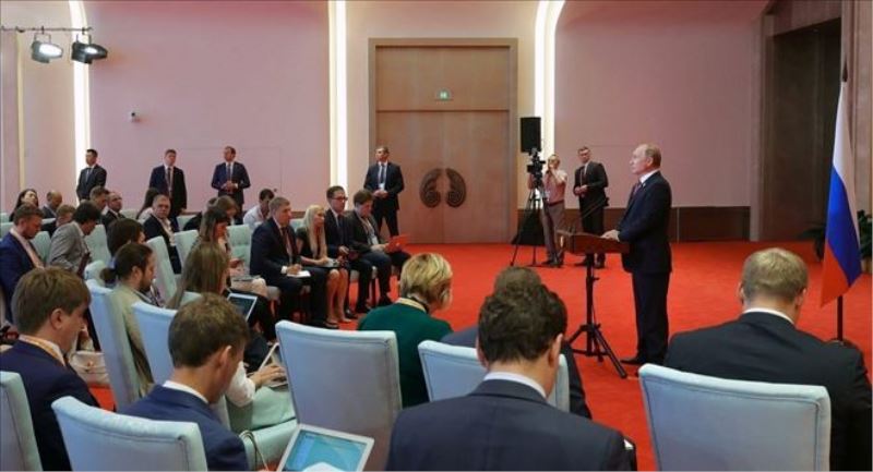 Putin: Şam, Moskova, Ankara ve Tahran´ın işbirliği, Suriye´de terörle mücadelede önemli başarılara yol açtı