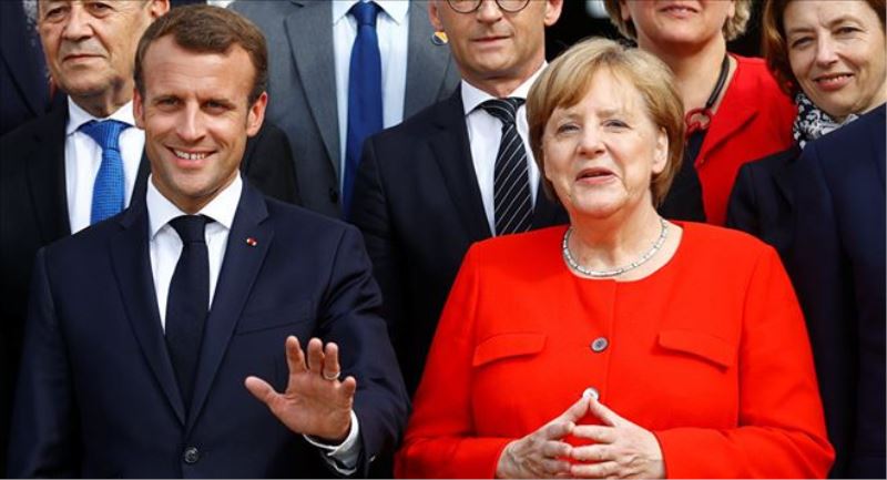 Merkel ve Macron ortak euro bütçesinde uzlaştı: ´Yeni bir sayfa açıyoruz´