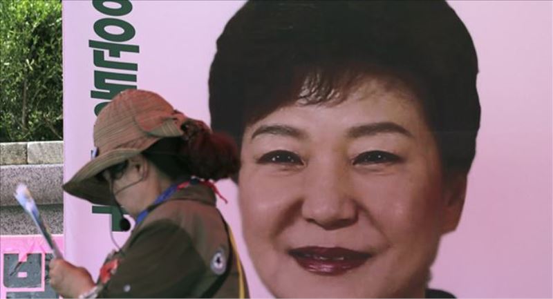Eski Güney Kore lideri Park´a 8 yıl hapis cezası daha
