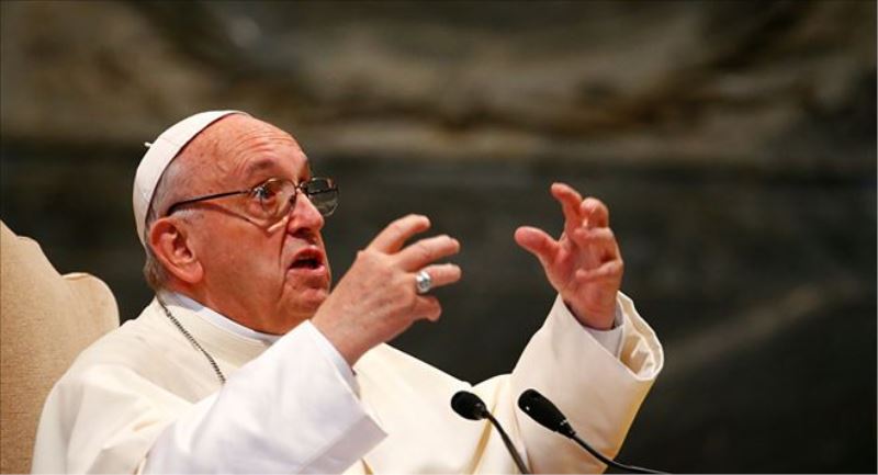 Kilisede çocuk taciziyle mücadele bir başka ahirete: Papa tacizcilere ´Şeytan´ın aletleri´ dedi