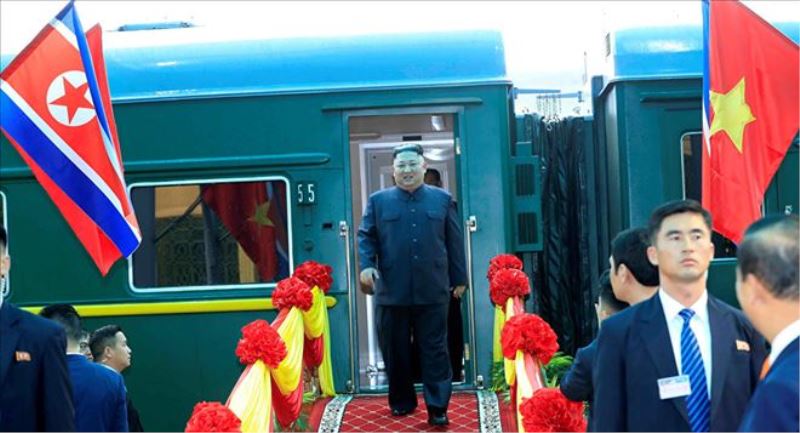 Kuzey Kore lideri Kim, Trump´la görüşmek için Vietnam´da