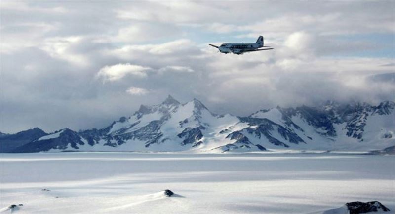 ABD´den Kuzey Kutbu´ndaki buzullara yönelik Çin ve Rusya karşıtı yeni savunma stratejisi
