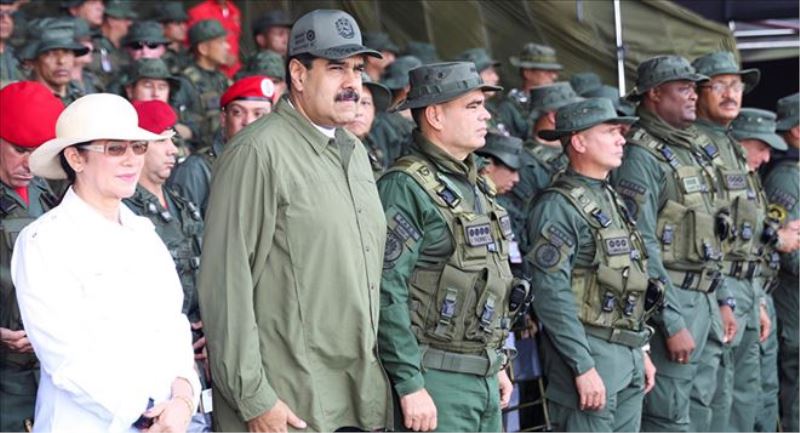 Venezüella Savunma Bakanı Lopez, ´ABD´nin işini kolaylaştırmak için´ kara listeye alınabilecek isimleri verdi