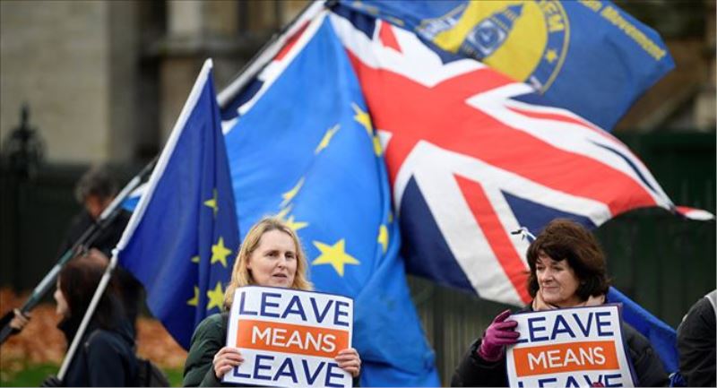 İngiliz hükümeti Brexit anlaşmasını haziran ayında oylamaya sunacak