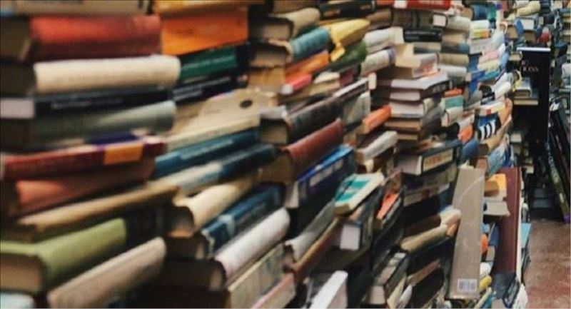 İran´da Türkçe kitap basan ve satan yayınevi ile kitabevi kapatıldı