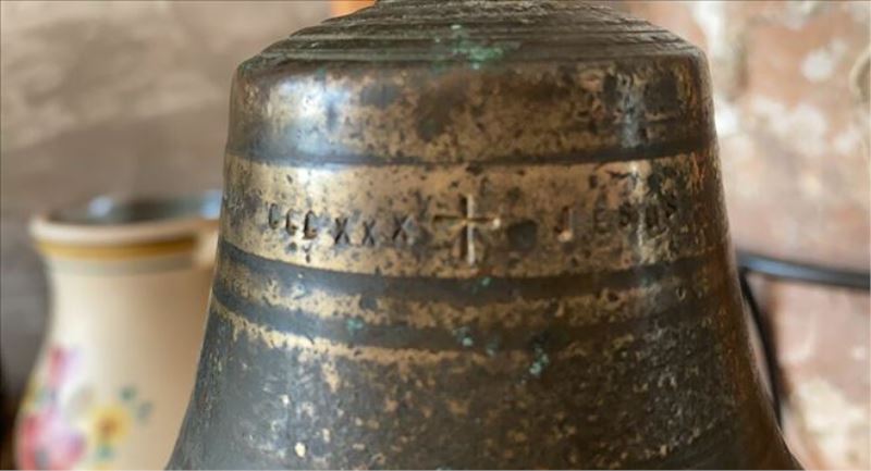 Hurdacı, Ayasofya´ya ait olduğu düşünülen 2 bin yıllık çan buldu, Müze Müdürlüğü incelemeye aldı
