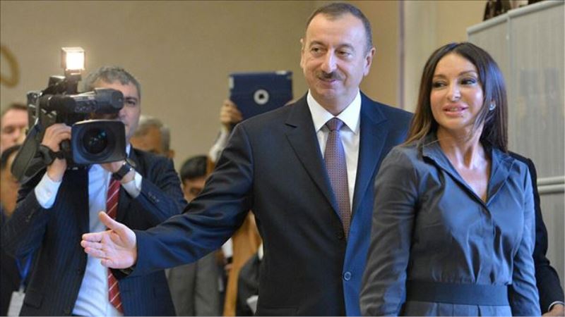 Hollanda parlamentosundan AB´ye Aliyev ve eşi hakkında ´yaptırım´ teklifi