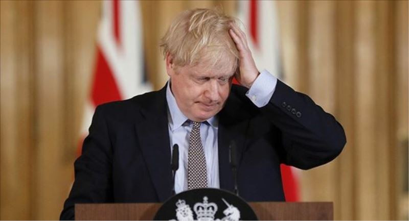 Koronavirüs sebebiyle karantinada olan İngiltere Başbakanı Johnson, hastaneye kaldırıldı: ´Solunum desteği alacak´