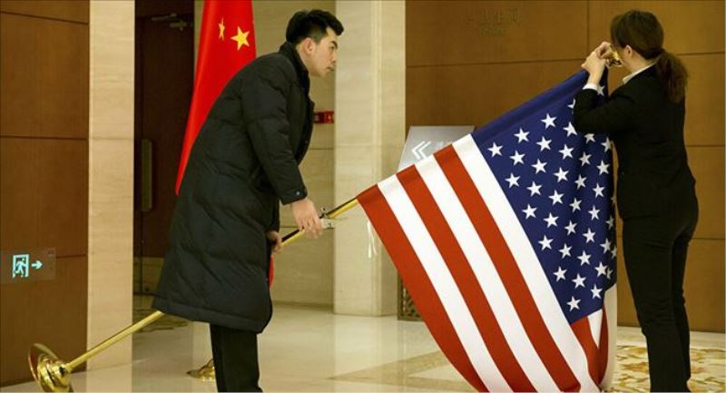 Çin Başbakanı Li: Çin-ABD mücadelesi kimseye fayda sağlamaz