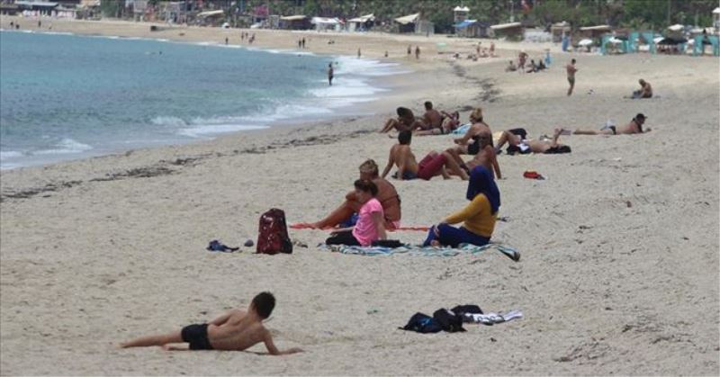 Bodrum´da sahile ´beyaz kum´ diye mermer tozu dökmeye çalışan otele 345 bin lira ceza