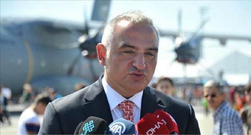 Turizm Bakanı Ersoy: 2019 rakamlarını beklemek yersiz olur