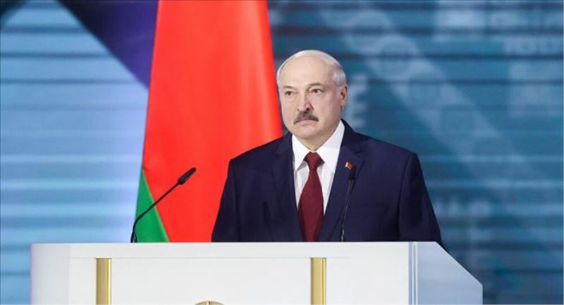 Lukaşenko: Ülkeyi terk etmedim