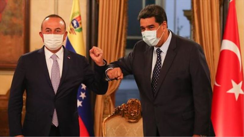 Bakan Çavuşoğlu, Venezüella Devlet Başkanı Maduro ile bir araya geldi