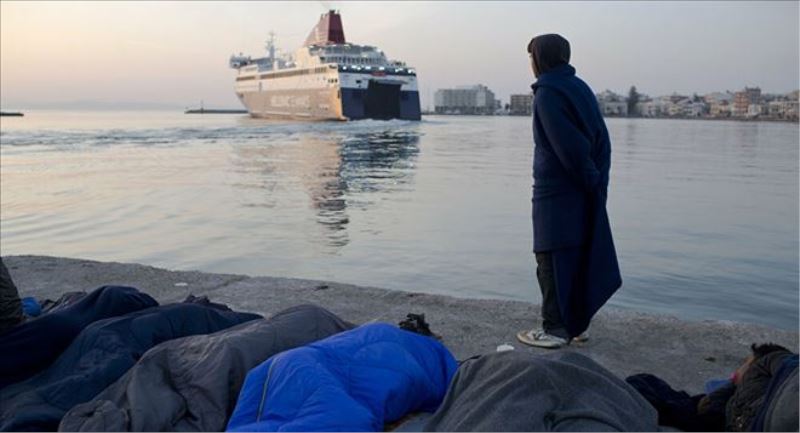26 Türk vatandaşı iki balıkçı teknesiyle Yunanistan´ın Sakız Adası´na kaçtı: Siyasi iltica talebinde bulundular