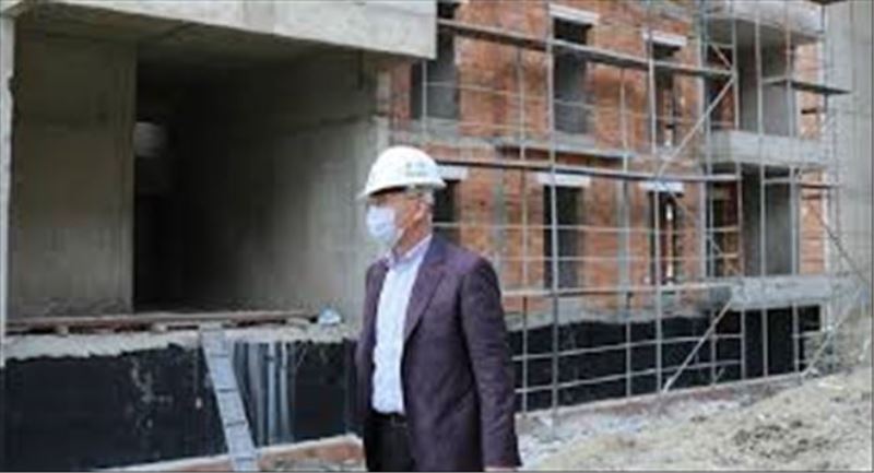 TOKİ Başkanı Bulut, demir ve çimentoya yapılan zamları eleştirdi: Bu zihniyeti yanlış buluyorum