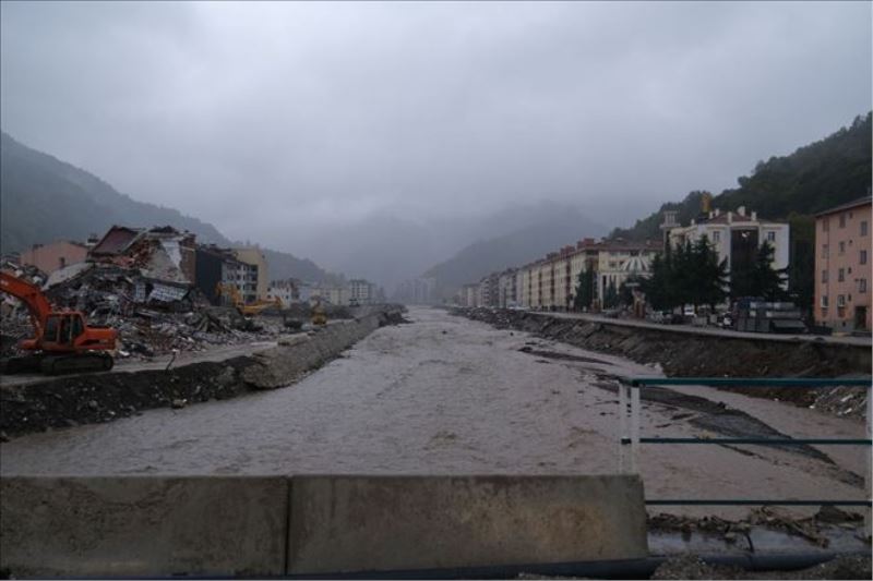Sel felaketi yaşayan Bozkurt´un sokakları yeniden sular altında