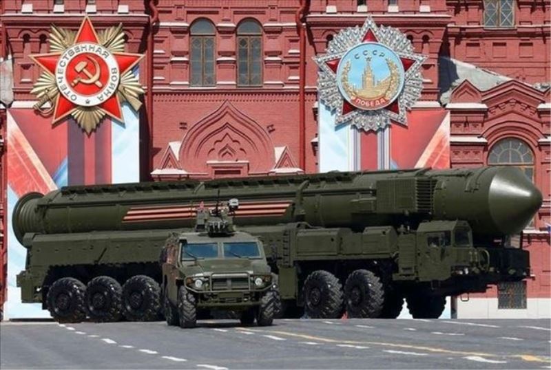 Putin emir verdi: Rusya dünyanın en büyük nükleer silah kapasitesine sahip
