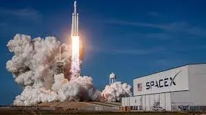 90 dakika sürmesi bekleniyordu: SpaceX’in Starship roketi kalkıştan 2,5 dakika sonra patladı