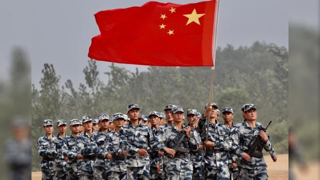 Çin askeri tehditler nedeniyle savunma bütçesini artırıyor