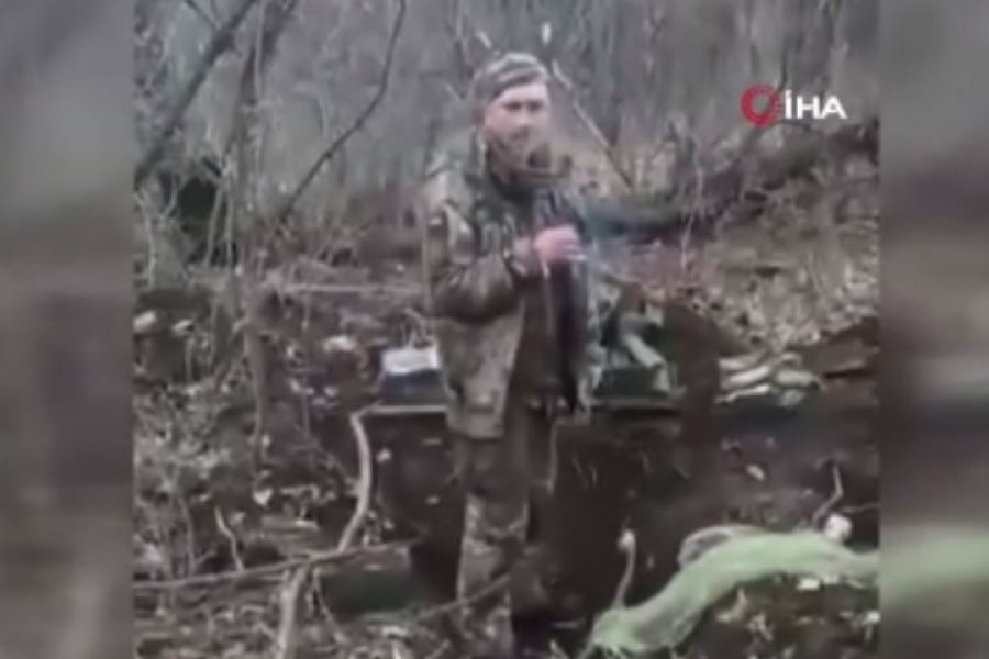 Silahsız Ukraynalı askeri kurşuna dizdiler!