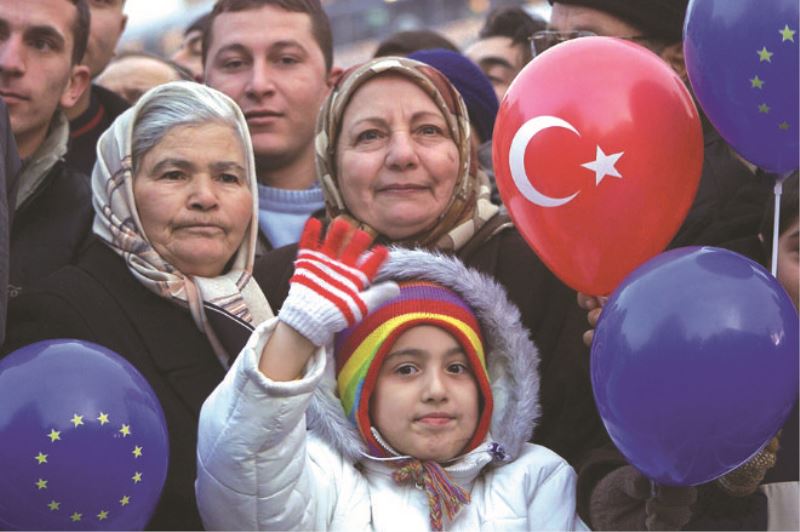 Başbakan Erdoğan, Balkan Tarihini Yeniden Yazmak İstiyor