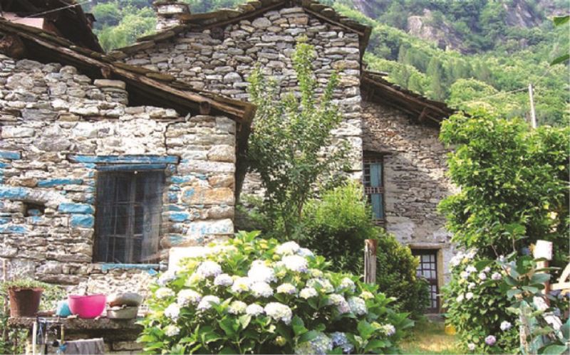 İtalyan köyü 245 bin Euroya açık artırmada