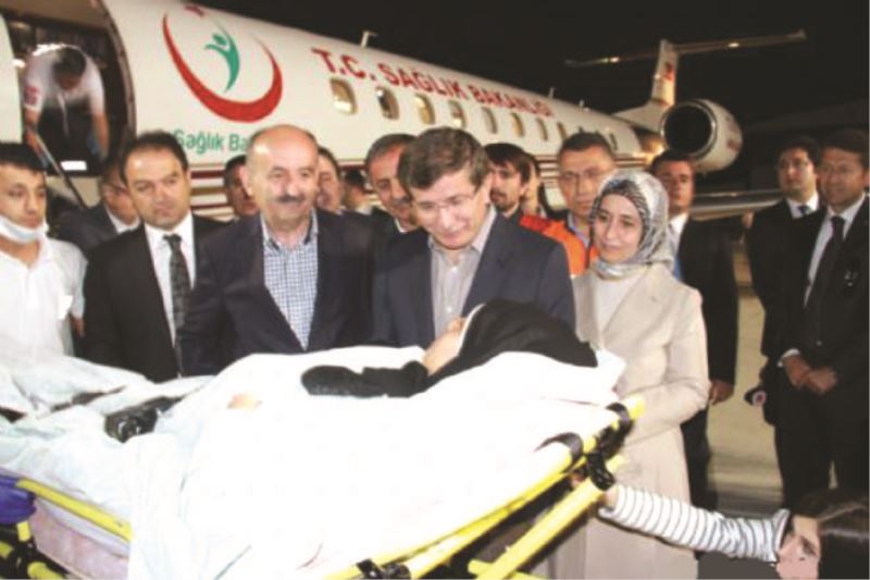 Filistinli Yaralılar Türkiye`de Tedavi Altında