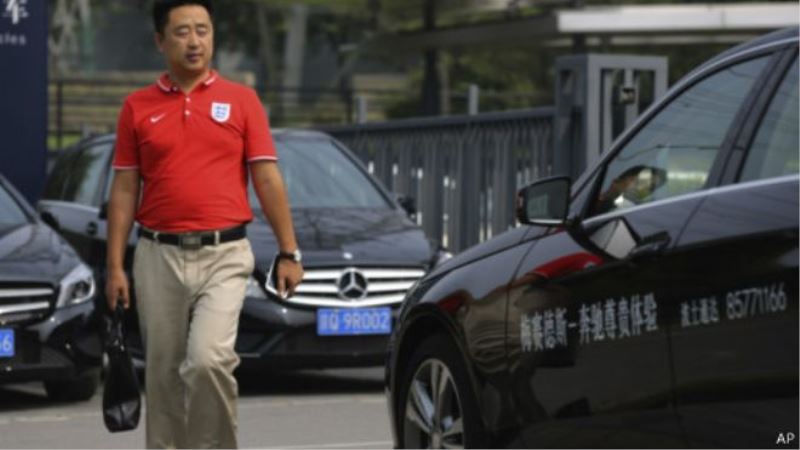 Çin: Mercedese tekel oluşturma suçlaması