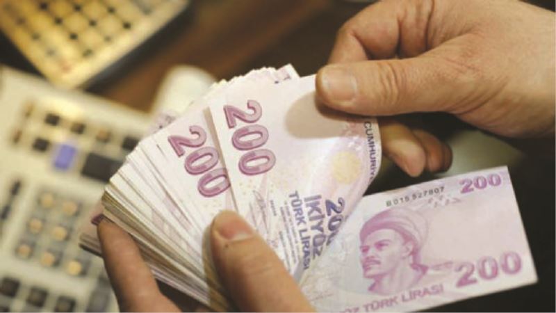 Türkiye ekonomisi bölgesel krizlere rağmen `toparlanıyor`
