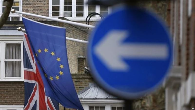 İngiltere´de Brexit İçin Geçiş Anlaşması Arayışı