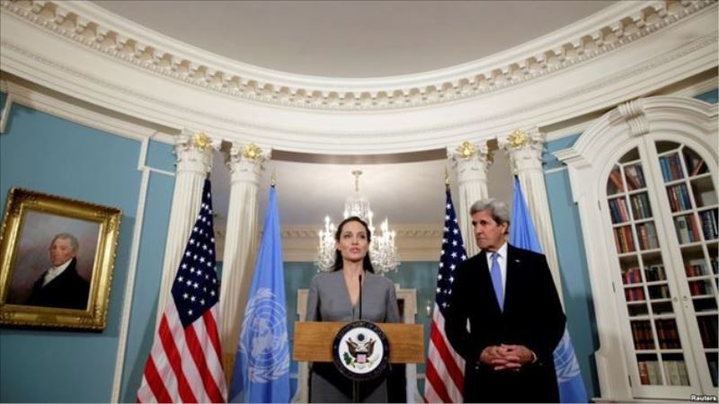 Kerry ve Jolie İftar´da Konuştu