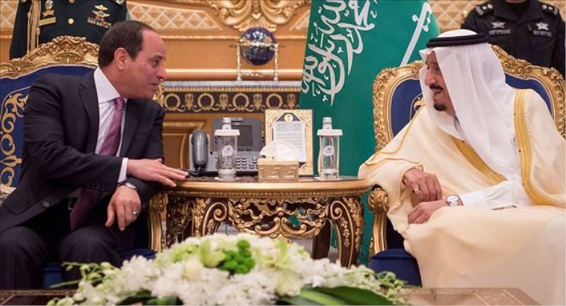 Sisi, Suudi Arabistan´da Kral Selman ile görüştü