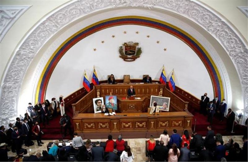 Twitter´dan Venezüella Ulusal Meclisi´ne sansür: Resmi hesap askıya alındı