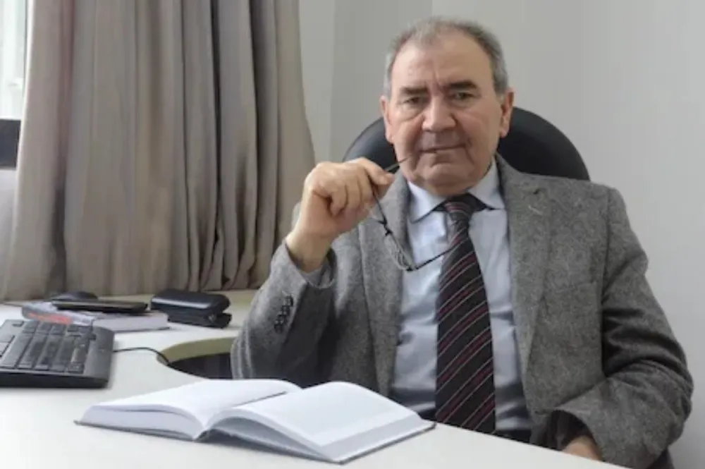 Prof. Dr. Cemil Hasanlı: Türk Birliği